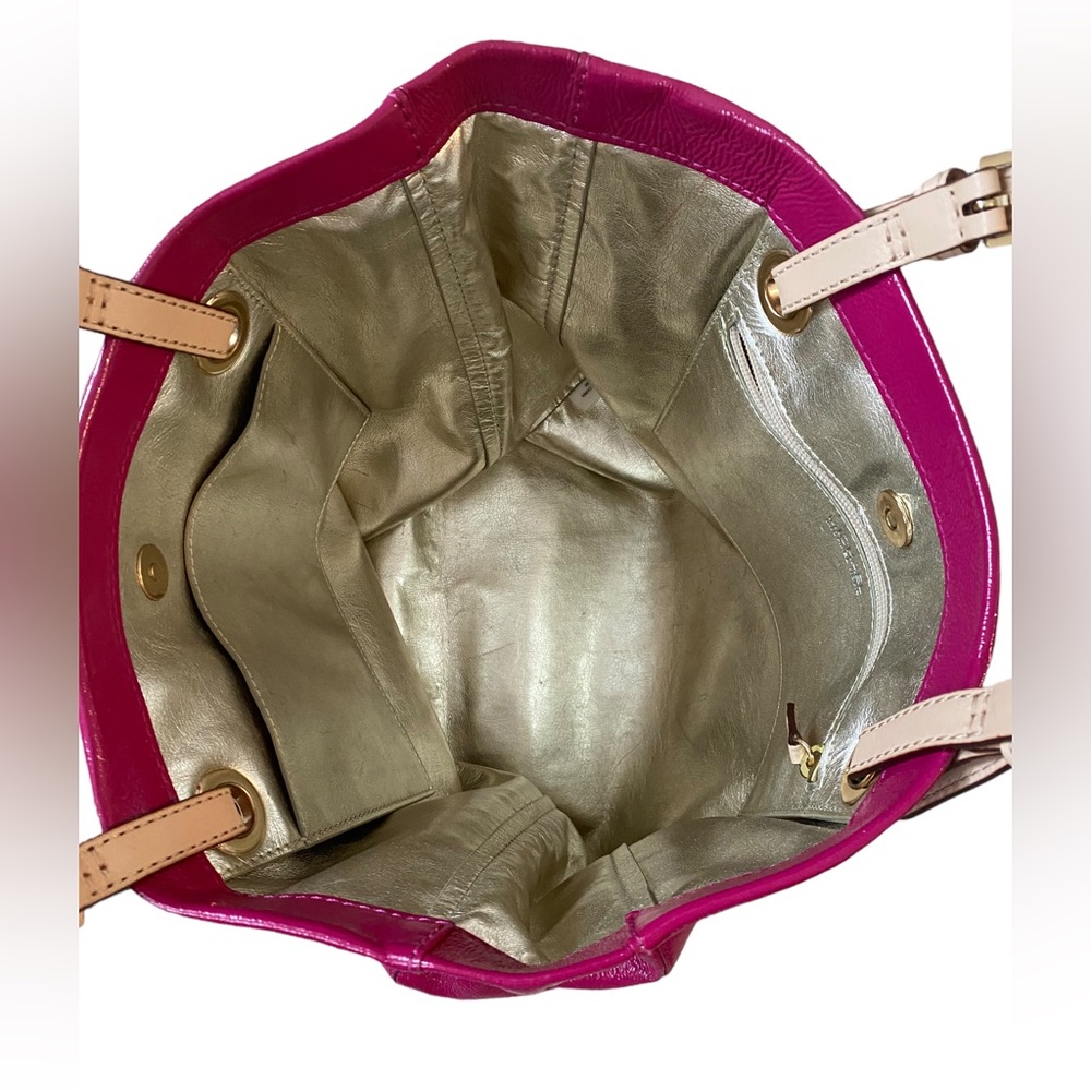Beautiful eye catching fuscia pink patent leather tote. By Michael Kors. - Picture 4 of 14